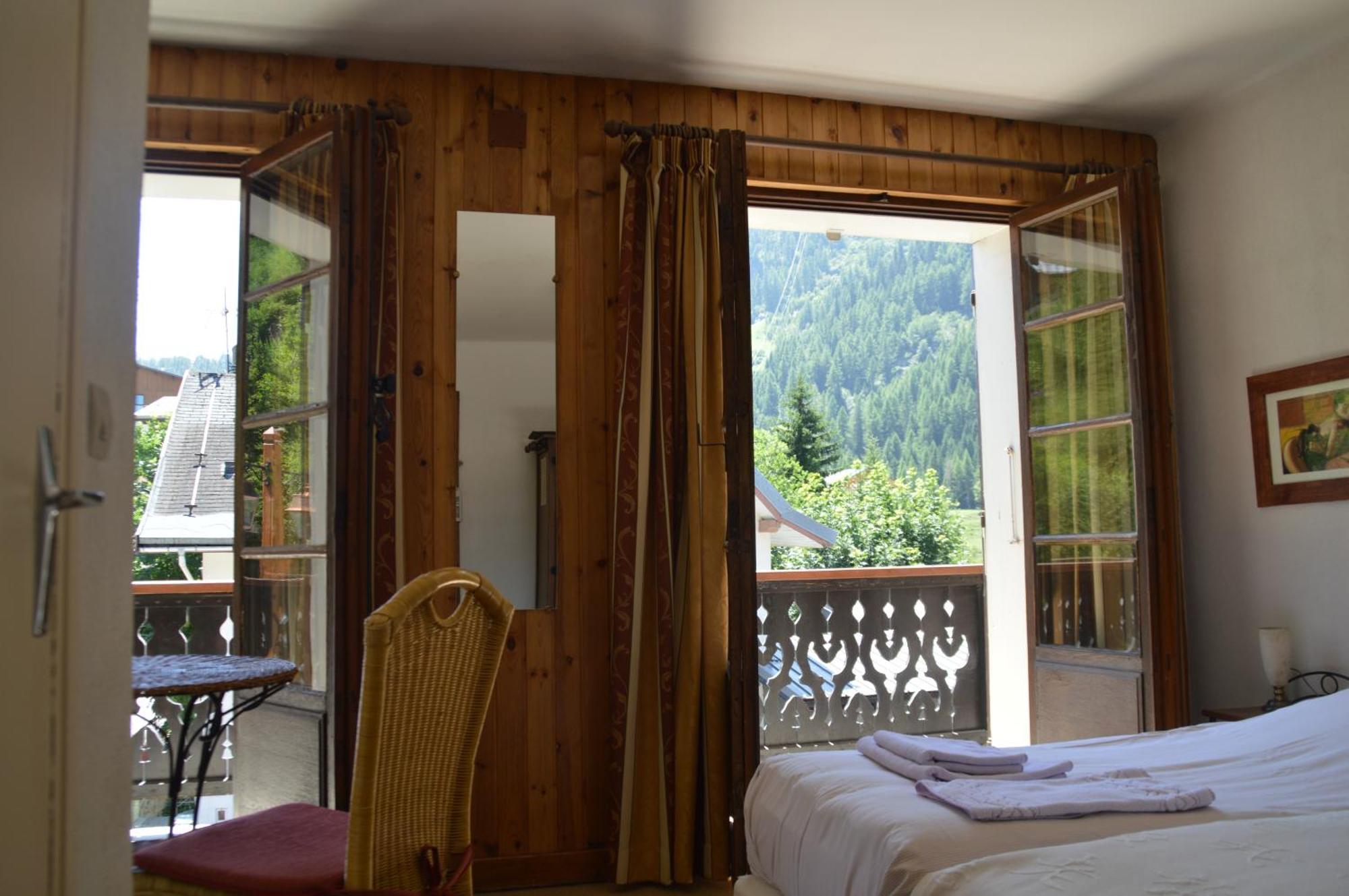 Hotel Le Genepy Тин Стая снимка